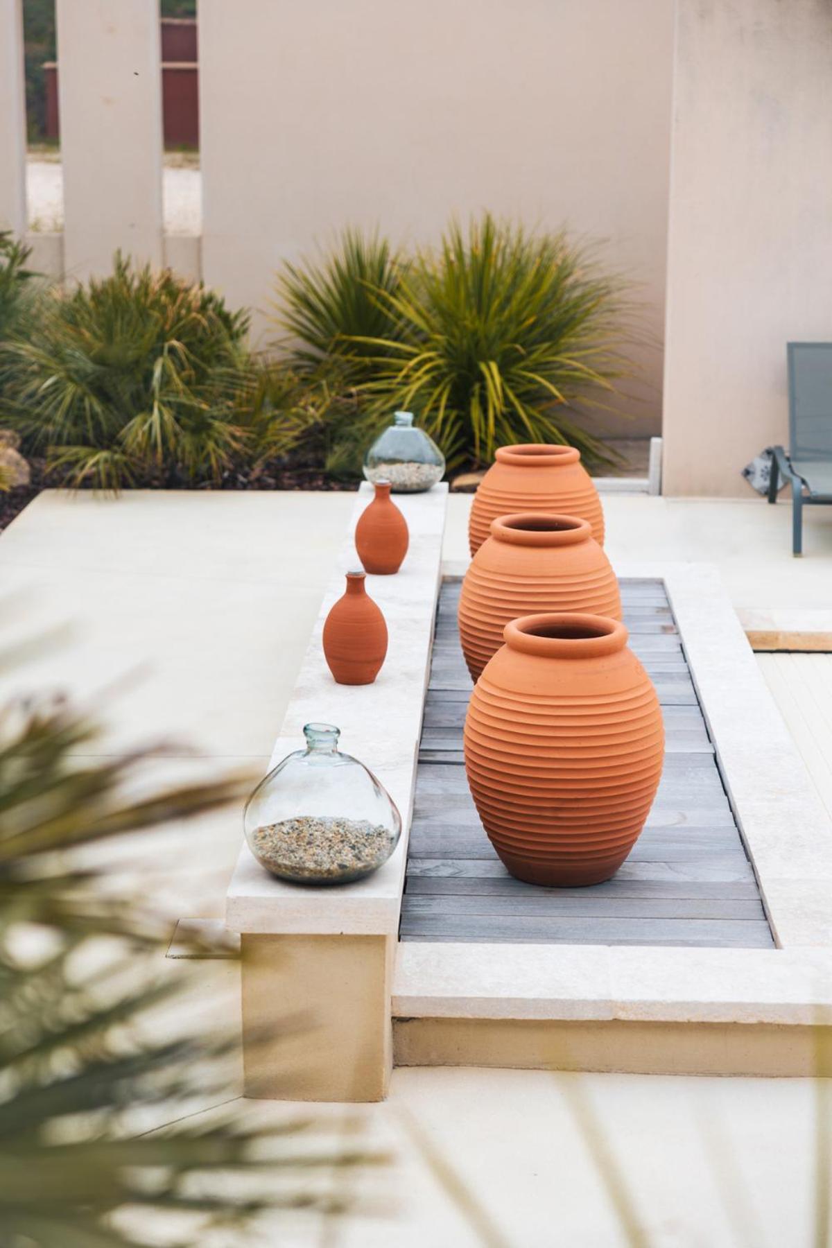 مبيت وإفطار غراينا Jas Des Roches المظهر الخارجي الصورة